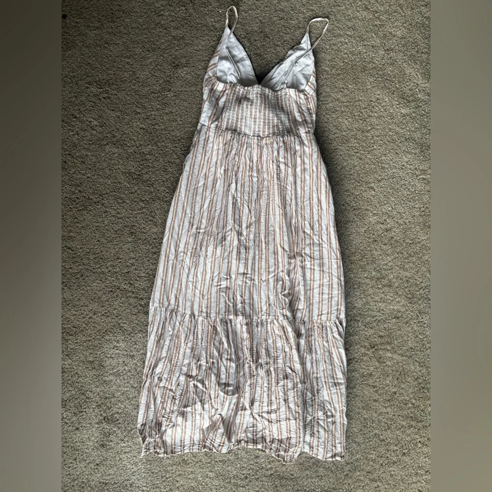 Abercrombie & Fitch White and Brown Striped Maxi Dress medium - Picture 3 of 8